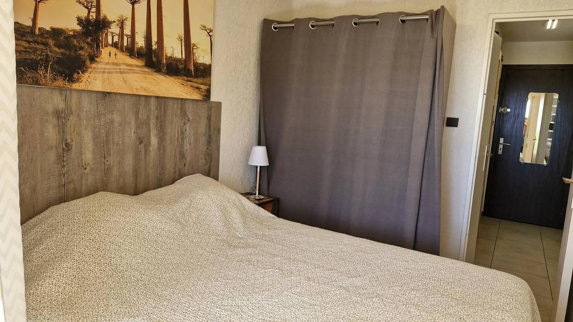 Location T2 Climatise, Proche Plage, Parking Privatif A Bormes-Les-Mimosas - Fr-1-251-747 公寓